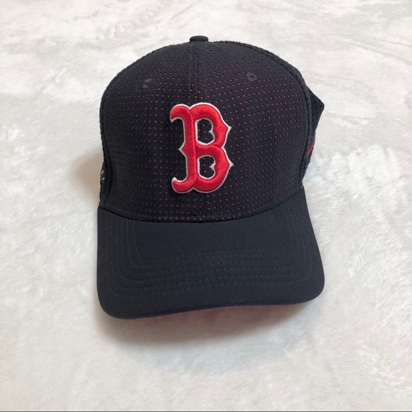 Nike Other - BOSTON Hat! ⚾️